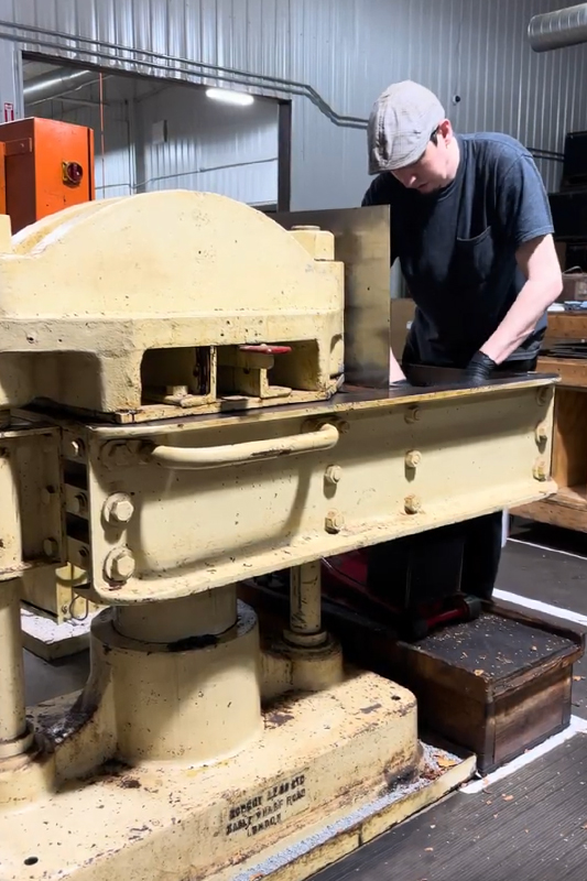 A Look Behind-the-Scenes at Cornell & Diehl's Machinery | Daily Reader | Smokingpipes.com