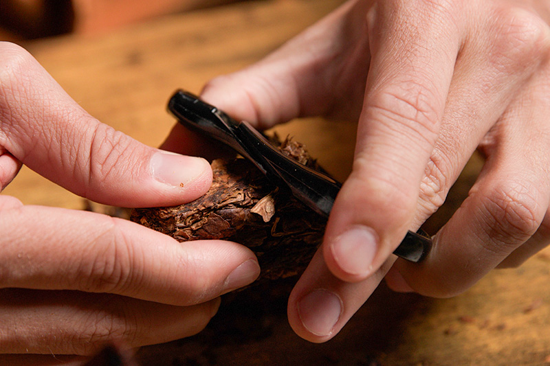 How To Prepare Plug Tobacco