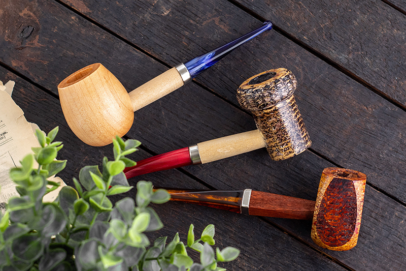 Hiking and Pipe Smoking  | Daily Reader