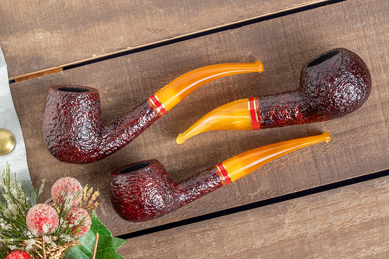 All Pipes Considered: Savinelli Saint Nicholas 2024 | Daily Reader | Smokingpipes.com