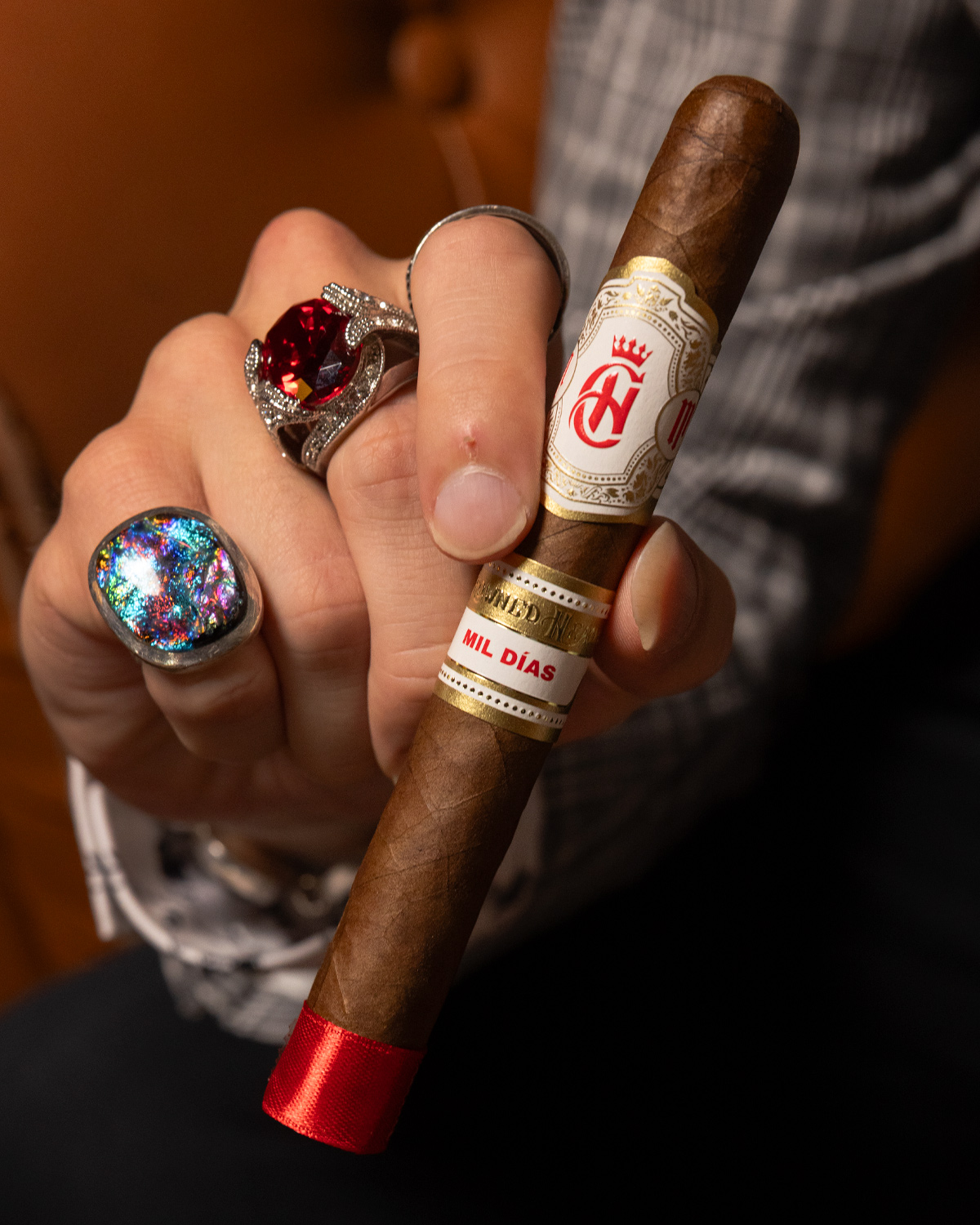 Our Fall Cigar Rotation | Crowned Heads Mil Dias Corona Gorda | Daily Reader