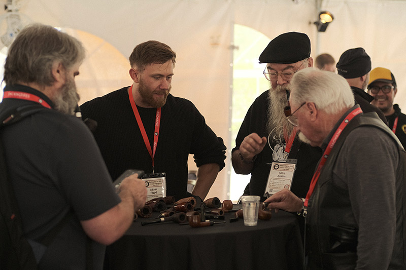 Pipe-Smoking Community: 30 Years of the Chicago Pipe Show | Daily Reader