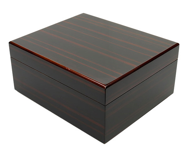 Cigar Accessories Savoy Macassar Small Humidor